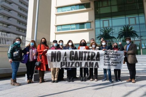 Protesta por Cantera Puzolana